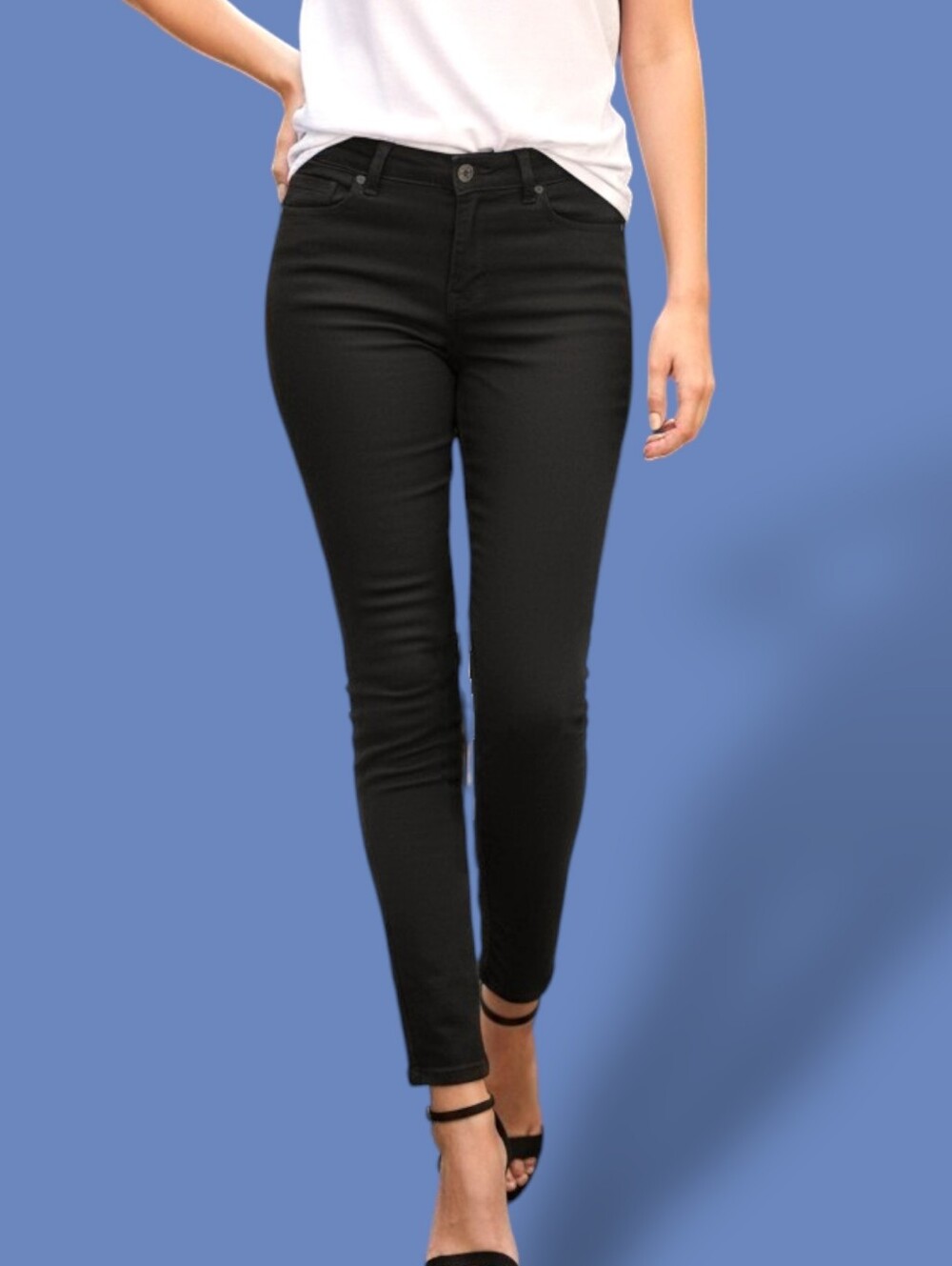🧭Old Navy "Rock Star" Super Skinny Mid-Rise Jeans in "Black Jack" Color